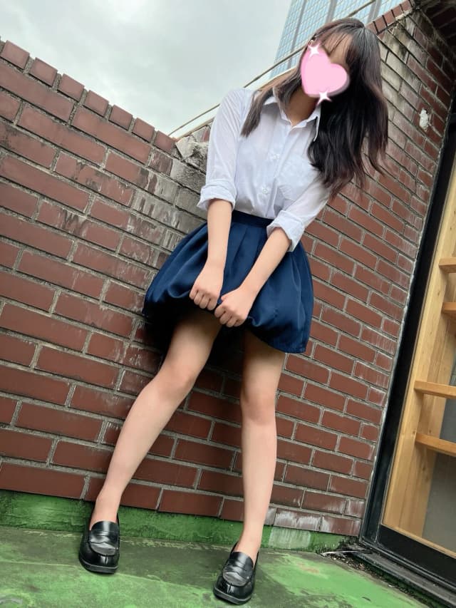 おみ